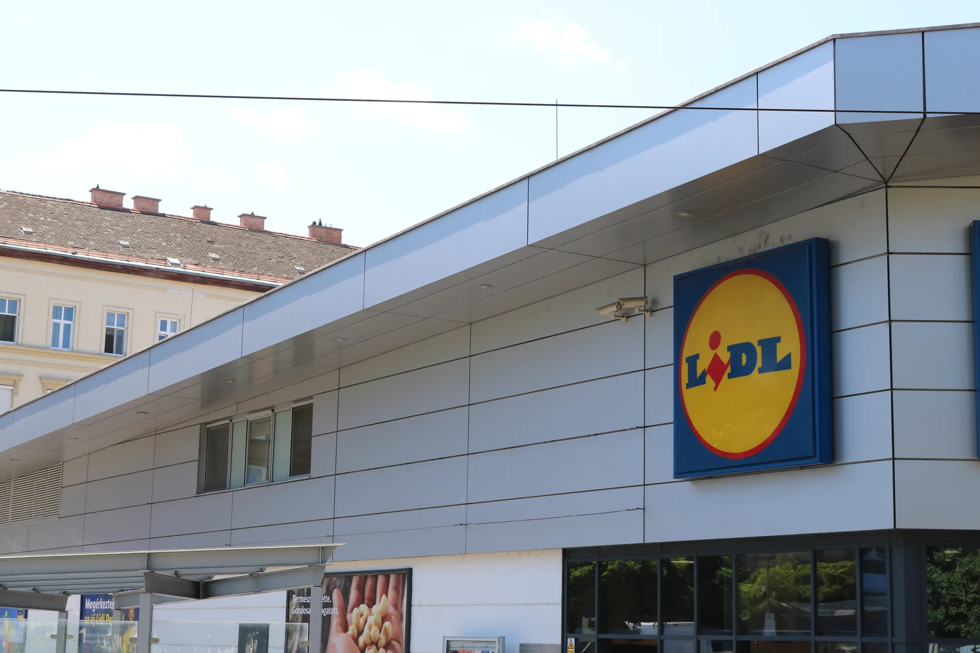 A Teleki téri Lidl üzletének homlokzata